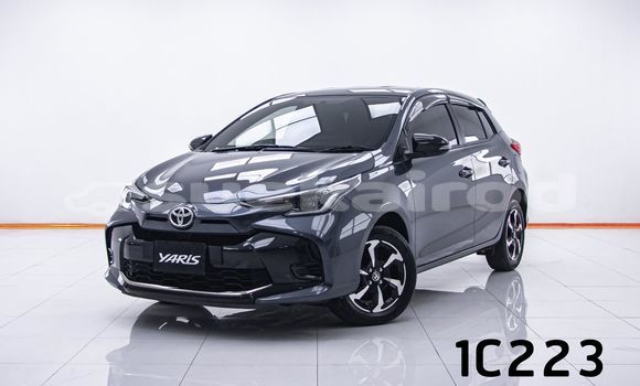ซื้อ รถมือสอง Toyota Yaris อื่น ๆ รถยนต์ ใน %{เมือง} ใน กรุงเทพมหานคร