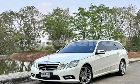 ซื้อ รถมือสอง Mercedes-Benz E-klasse ขาว รถยนต์ ใน %{เมือง} ใน ขอนแก่น ซื้อ รถมือสอง Mercedes-Benz E-klasse ขาว รถยนต์ ใน %{เมือง} ใน ขอนแก่น