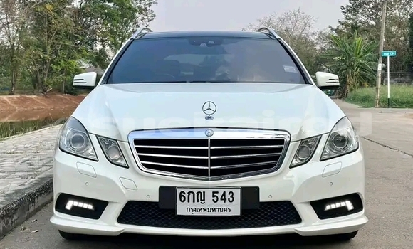 ซื้อ รถมือสอง Mercedes-Benz E-klasse ขาว รถยนต์ ใน %{เมือง} ใน ขอนแก่น ซื้อ รถมือสอง Mercedes-Benz E-klasse ขาว รถยนต์ ใน %{เมือง} ใน ขอนแก่น