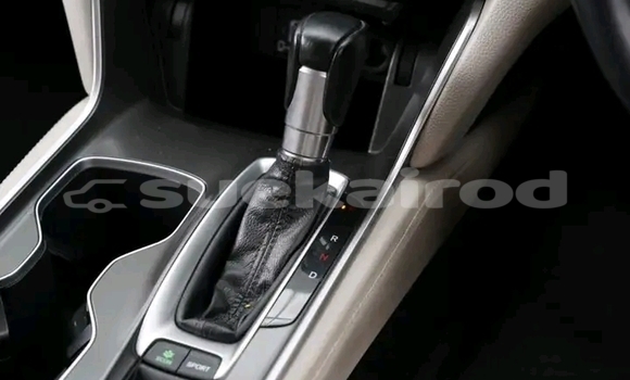 ซื้อ รถมือสอง Honda Accord สีดำ รถยนต์ ใน %{เมือง} ใน กาญจนบุรี