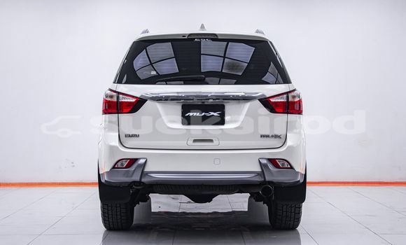ซื้อ รถมือสอง Isuzu MU-X ขาว รถยนต์ ใน %{เมือง} ใน กรุงเทพมหานคร ซื้อ รถมือสอง Isuzu MU-X ขาว รถยนต์ ใน %{เมือง} ใน กรุงเทพมหานคร