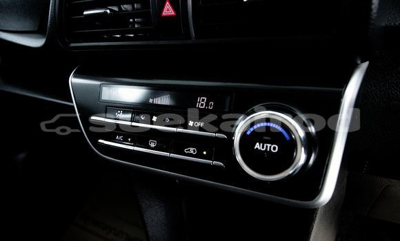 Buy Used Toyota Sienta White Car in Bangkok in Bangkok Buy Used Toyota Sienta White Car in Bangkok in Bangkok