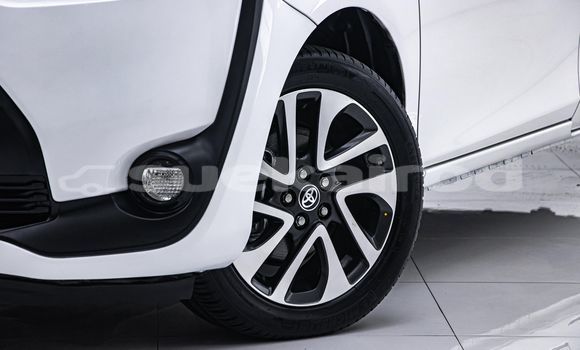 Buy Used Toyota Sienta White Car in Bangkok in Bangkok Buy Used Toyota Sienta White Car in Bangkok in Bangkok