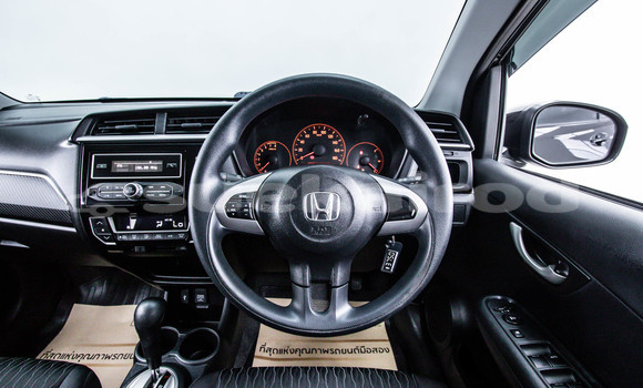 ซื้อ รถมือสอง Honda Brio สีดำ รถยนต์ ใน %{เมือง} ใน กรุงเทพมหานคร ซื้อ รถมือสอง Honda Brio สีดำ รถยนต์ ใน %{เมือง} ใน กรุงเทพมหานคร