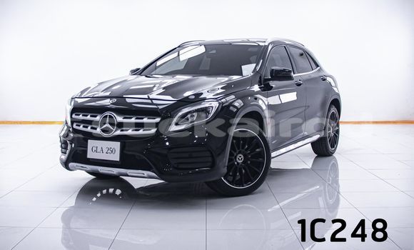 Buy Used Mercedes-Benz GLA-klasse Black Car in Bangkok in Bangkok