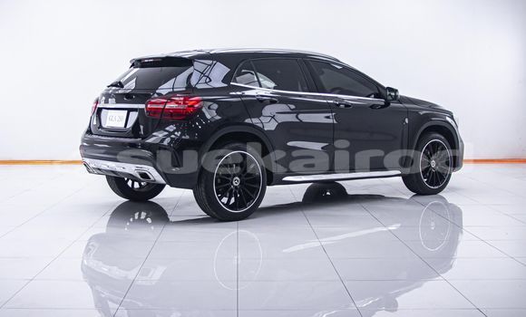 ซื้อ รถมือสอง Mercedes-Benz GLA-klasse สีดำ รถยนต์ ใน %{เมือง} ใน กรุงเทพมหานคร ซื้อ รถมือสอง Mercedes-Benz GLA-klasse สีดำ รถยนต์ ใน %{เมือง} ใน กรุงเทพมหานคร