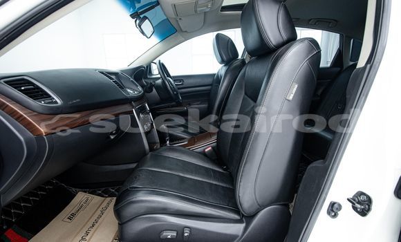 Buy Used Nissan Teana White Car in Bangkok in Bangkok Buy Used Nissan Teana White Car in Bangkok in Bangkok