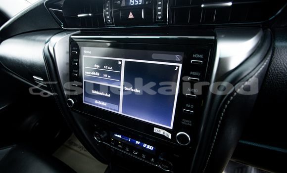 ซื้อ รถมือสอง Toyota Fortuner สีดำ รถยนต์ ใน %{เมือง} ใน กรุงเทพมหานคร ซื้อ รถมือสอง Toyota Fortuner สีดำ รถยนต์ ใน %{เมือง} ใน กรุงเทพมหานคร