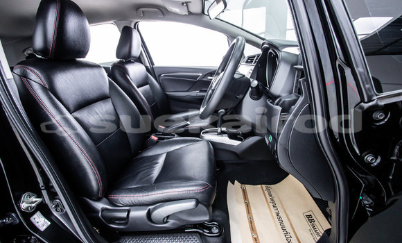 ซื้อ รถมือสอง Honda Jazz สีดำ รถยนต์ ใน %{เมือง} ใน กรุงเทพมหานคร ซื้อ รถมือสอง Honda Jazz สีดำ รถยนต์ ใน %{เมือง} ใน กรุงเทพมหานคร