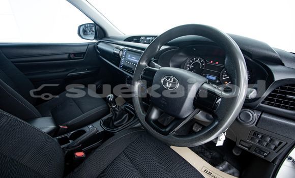 ซื้อ รถมือสอง Toyota Hiluxe Revo ขาว รถยนต์ ใน %{เมือง} ใน กรุงเทพมหานคร ซื้อ รถมือสอง Toyota Hiluxe Revo ขาว รถยนต์ ใน %{เมือง} ใน กรุงเทพมหานคร