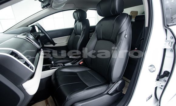 Buy Used Honda City White Car in Bangkok in Bangkok Buy Used Honda City White Car in Bangkok in Bangkok