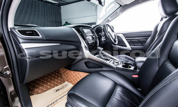 Buy Used Mitsubishi Pajero Sport Brown Car in Bangkok in Bangkok Buy Used Mitsubishi Pajero Sport Brown Car in Bangkok in Bangkok