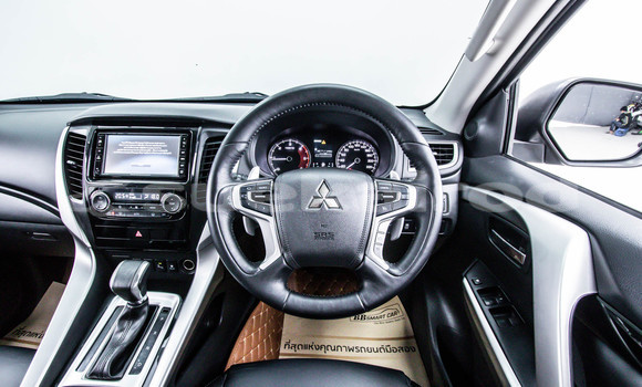 Buy Used Mitsubishi Pajero Sport Brown Car in Bangkok in Bangkok Buy Used Mitsubishi Pajero Sport Brown Car in Bangkok in Bangkok