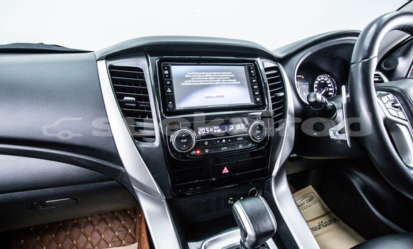 Buy Used Mitsubishi Pajero Sport Brown Car in Bangkok in Bangkok Buy Used Mitsubishi Pajero Sport Brown Car in Bangkok in Bangkok