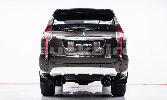 Buy Used Mitsubishi Pajero Sport Brown Car in Bangkok in Bangkok Buy Used Mitsubishi Pajero Sport Brown Car in Bangkok in Bangkok