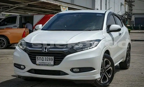 ซื้อ รถมือสอง Honda HR-V ขาว รถยนต์ ใน %{เมือง} ใน ฉะเชิงเทรา ซื้อ รถมือสอง Honda HR-V ขาว รถยนต์ ใน %{เมือง} ใน ฉะเชิงเทรา