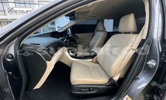 ซื้อ รถมือสอง Honda Accord สีดำ รถยนต์ ใน %{เมือง} ใน ฉะเชิงเทรา ซื้อ รถมือสอง Honda Accord สีดำ รถยนต์ ใน %{เมือง} ใน ฉะเชิงเทรา