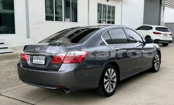 ซื้อ รถมือสอง Honda Accord สีดำ รถยนต์ ใน %{เมือง} ใน ฉะเชิงเทรา ซื้อ รถมือสอง Honda Accord สีดำ รถยนต์ ใน %{เมือง} ใน ฉะเชิงเทรา