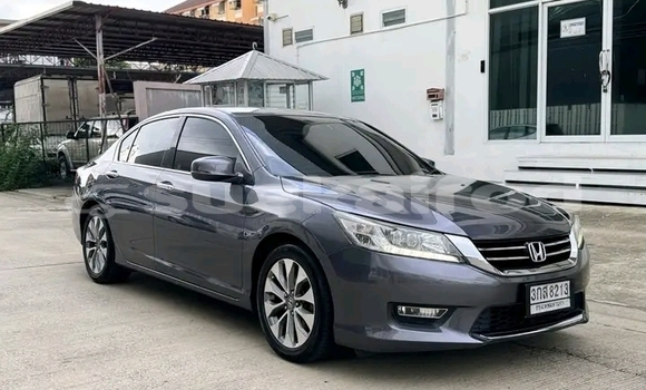 ซื้อ รถมือสอง Honda Accord สีดำ รถยนต์ ใน %{เมือง} ใน ฉะเชิงเทรา ซื้อ รถมือสอง Honda Accord สีดำ รถยนต์ ใน %{เมือง} ใน ฉะเชิงเทรา