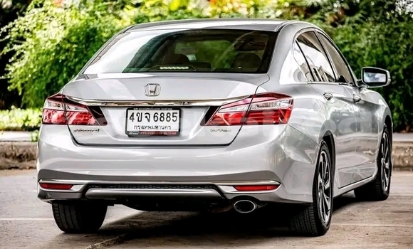 ซื้อ รถมือสอง Honda Accord ขาว รถยนต์ ใน %{เมือง} ใน ชัยนาท ซื้อ รถมือสอง Honda Accord ขาว รถยนต์ ใน %{เมือง} ใน ชัยนาท