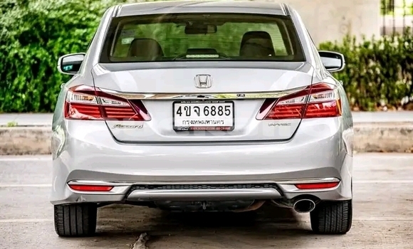 ซื้อ รถมือสอง Honda Accord ขาว รถยนต์ ใน %{เมือง} ใน ชัยนาท ซื้อ รถมือสอง Honda Accord ขาว รถยนต์ ใน %{เมือง} ใน ชัยนาท