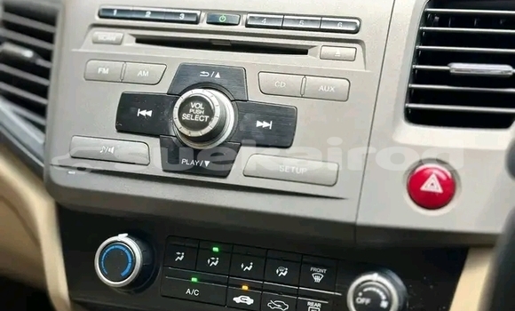 ซื้อ รถมือสอง Honda Civic สีดำ รถยนต์ ใน %{เมือง} ใน ชัยนาท ซื้อ รถมือสอง Honda Civic สีดำ รถยนต์ ใน %{เมือง} ใน ชัยนาท