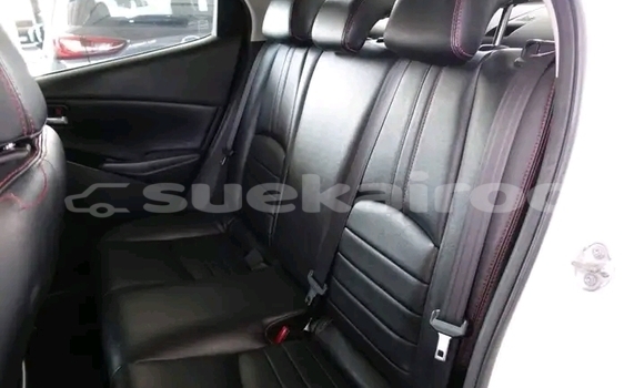 ซื้อ รถมือสอง Mazda 2 ขาว รถยนต์ ใน %{เมือง} ใน ฉะเชิงเทรา ซื้อ รถมือสอง Mazda 2 ขาว รถยนต์ ใน %{เมือง} ใน ฉะเชิงเทรา