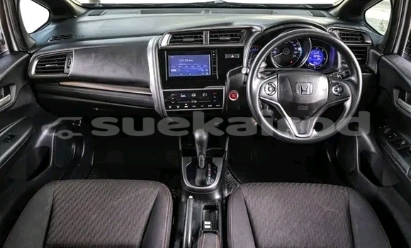 ซื้อ รถมือสอง Honda Jazz ขาว รถยนต์ ใน %{เมือง} ใน ฉะเชิงเทรา ซื้อ รถมือสอง Honda Jazz ขาว รถยนต์ ใน %{เมือง} ใน ฉะเชิงเทรา