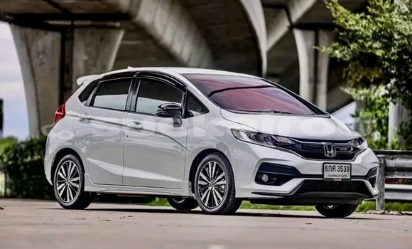 ซื้อ รถมือสอง Honda Jazz ขาว รถยนต์ ใน %{เมือง} ใน ฉะเชิงเทรา ซื้อ รถมือสอง Honda Jazz ขาว รถยนต์ ใน %{เมือง} ใน ฉะเชิงเทรา