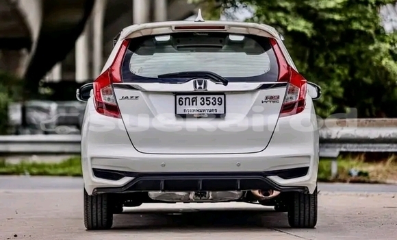 ซื้อ รถมือสอง Honda Jazz ขาว รถยนต์ ใน %{เมือง} ใน ฉะเชิงเทรา ซื้อ รถมือสอง Honda Jazz ขาว รถยนต์ ใน %{เมือง} ใน ฉะเชิงเทรา