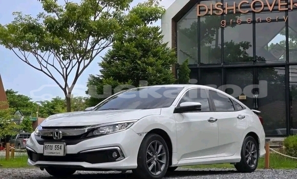 Buy Used Honda Civic White Car in Chachoengsao in Chachoengsao Buy Used Honda Civic White Car in Chachoengsao in Chachoengsao