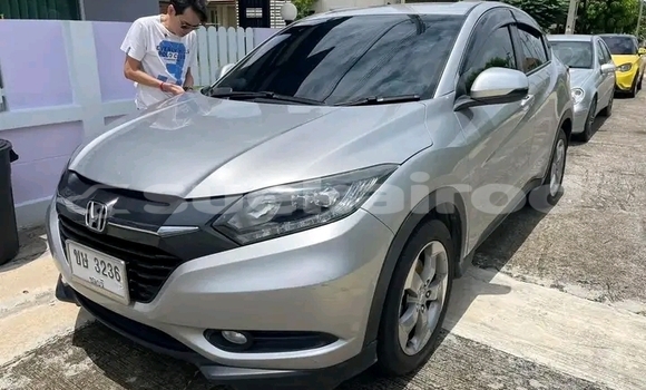 Buy Used Honda HR–V Other Car in Chai Nat in Chai Nat Buy Used Honda HR–V Other Car in Chai Nat in Chai Nat