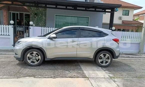 Buy Used Honda HR–V Other Car in Chai Nat in Chai Nat Buy Used Honda HR–V Other Car in Chai Nat in Chai Nat