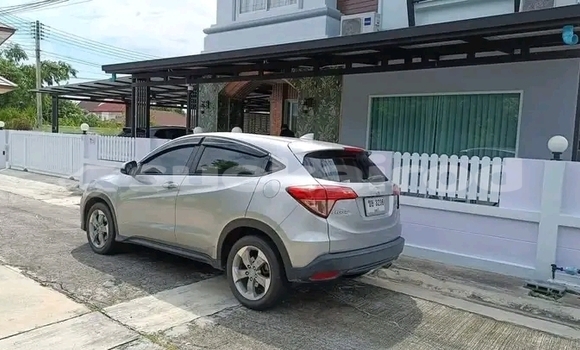 Buy Used Honda HR–V Other Car in Chai Nat in Chai Nat Buy Used Honda HR–V Other Car in Chai Nat in Chai Nat