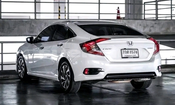 Buy Used Honda Civic White Car in Chai Nat in Chai Nat Buy Used Honda Civic White Car in Chai Nat in Chai Nat