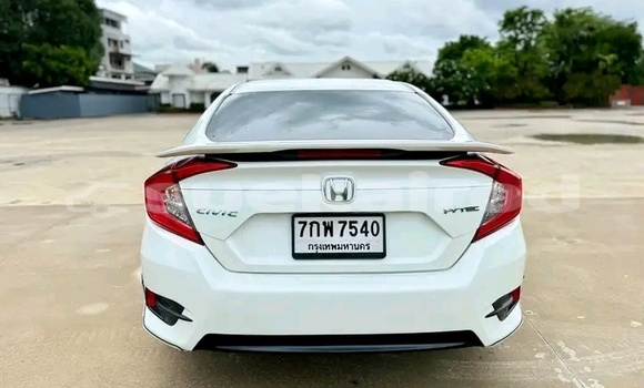Buy Used Honda Civic White Car in Bangkok in Bangkok Buy Used Honda Civic White Car in Bangkok in Bangkok
