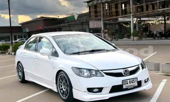 Buy Used Honda Civic White Car in Chachoengsao in Chachoengsao Buy Used Honda Civic White Car in Chachoengsao in Chachoengsao