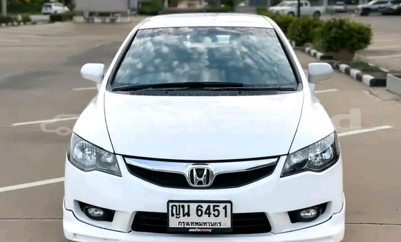 Buy Used Honda Civic White Car in Chachoengsao in Chachoengsao Buy Used Honda Civic White Car in Chachoengsao in Chachoengsao