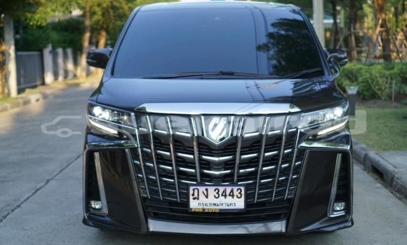 Buy Used Toyota Alphard Black Car in Bangkok in Bangkok