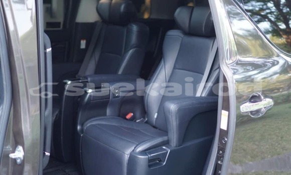 ซื้อ รถมือสอง Toyota Alphard สีดำ รถยนต์ ใน %{เมือง} ใน กรุงเทพมหานคร ซื้อ รถมือสอง Toyota Alphard สีดำ รถยนต์ ใน %{เมือง} ใน กรุงเทพมหานคร