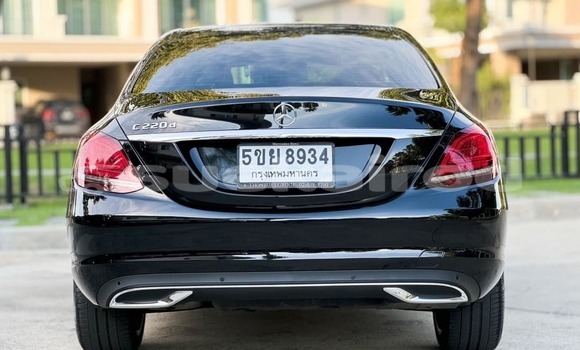 ซื้อ รถมือสอง Mercedes‒Benz C–Class สีดำ รถยนต์ ใน %{เมือง} ใน กรุงเทพมหานคร ซื้อ รถมือสอง Mercedes‒Benz C–Class สีดำ รถยนต์ ใน %{เมือง} ใน กรุงเทพมหานคร