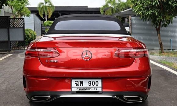 ซื้อ รถมือสอง Mercedes‒Benz E–Class สีแดง รถยนต์ ใน %{เมือง} ใน กรุงเทพมหานคร ซื้อ รถมือสอง Mercedes‒Benz E–Class สีแดง รถยนต์ ใน %{เมือง} ใน กรุงเทพมหานคร