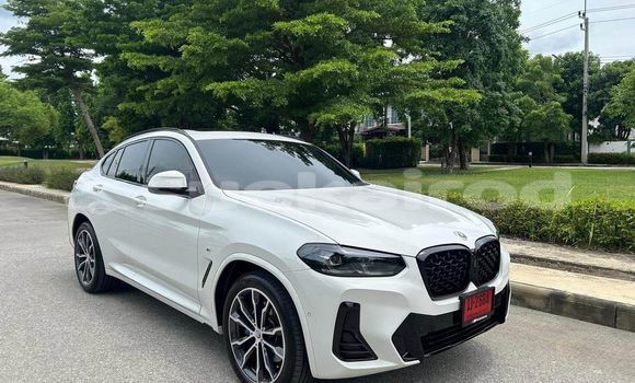 Buy Used BMW X4 White Car in Bangkok in Bangkok