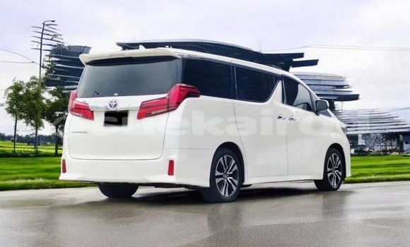 ซื้อ รถมือสอง Toyota Alphard ขาว รถยนต์ ใน %{เมือง} ใน กรุงเทพมหานคร ซื้อ รถมือสอง Toyota Alphard ขาว รถยนต์ ใน %{เมือง} ใน กรุงเทพมหานคร