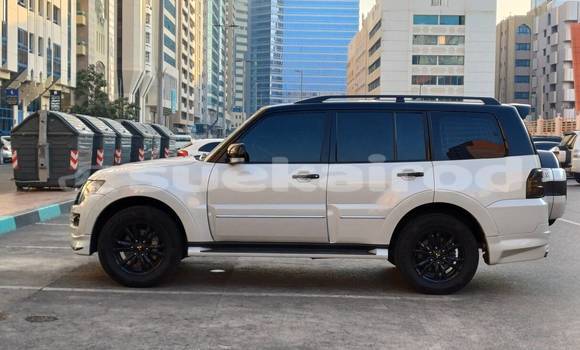 ซื้อ รถมือสอง Mitsubishi Pajero ขาว รถยนต์ ใน %{เมือง} ใน กรุงเทพมหานคร ซื้อ รถมือสอง Mitsubishi Pajero ขาว รถยนต์ ใน %{เมือง} ใน กรุงเทพมหานคร