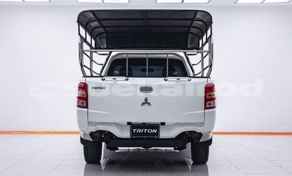 Buy Used Mitsubishi Triton White Car in Bangkok in Bangkok Buy Used Mitsubishi Triton White Car in Bangkok in Bangkok
