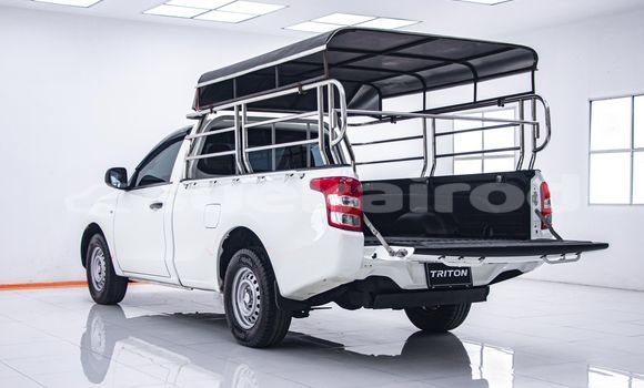 Buy Used Mitsubishi Triton White Car in Bangkok in Bangkok Buy Used Mitsubishi Triton White Car in Bangkok in Bangkok