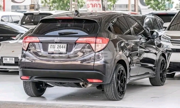 ซื้อ รถมือสอง Honda HR–V สีดำ รถยนต์ ใน %{เมือง} ใน ชุมพร ซื้อ รถมือสอง Honda HR–V สีดำ รถยนต์ ใน %{เมือง} ใน ชุมพร