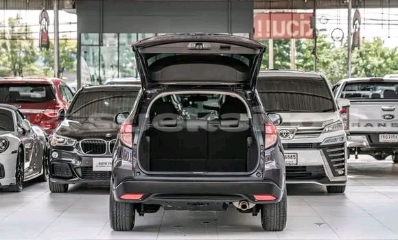 ซื้อ รถมือสอง Honda HR–V สีดำ รถยนต์ ใน %{เมือง} ใน ชุมพร ซื้อ รถมือสอง Honda HR–V สีดำ รถยนต์ ใน %{เมือง} ใน ชุมพร