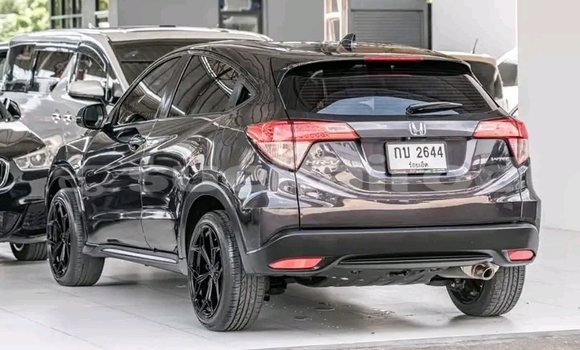ซื้อ รถมือสอง Honda HR–V สีดำ รถยนต์ ใน %{เมือง} ใน ชุมพร ซื้อ รถมือสอง Honda HR–V สีดำ รถยนต์ ใน %{เมือง} ใน ชุมพร